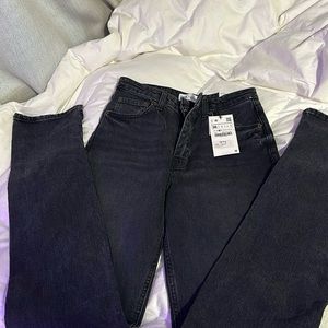 zara high-rise black mom jean